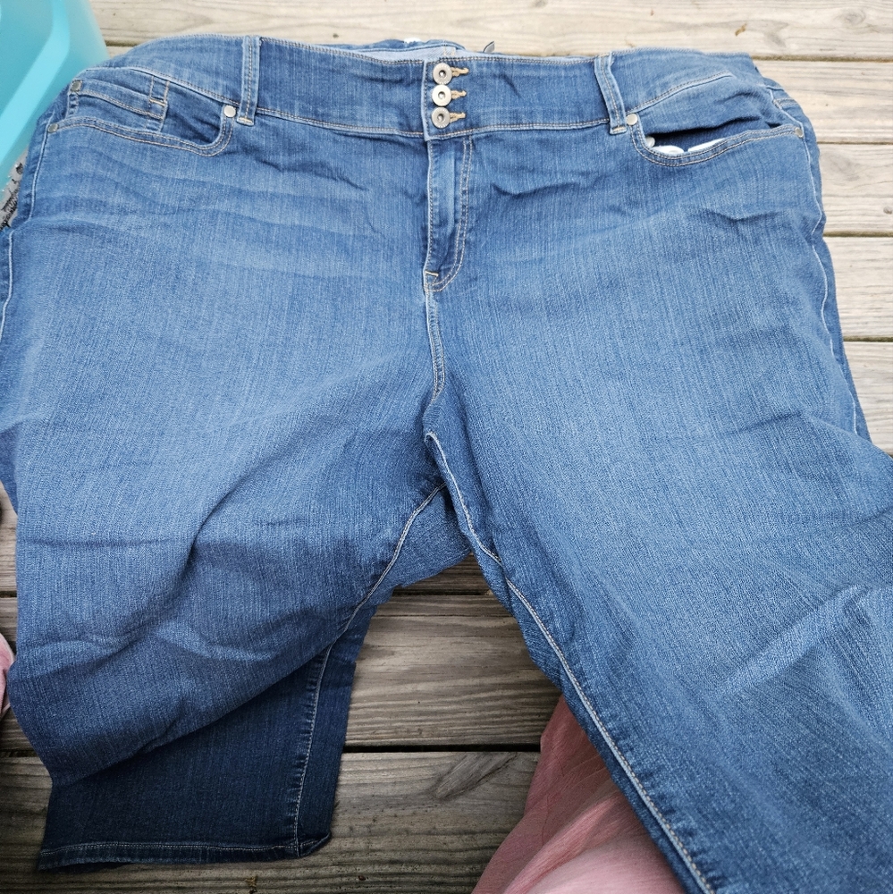 Torrid Skinny Jegging Crop